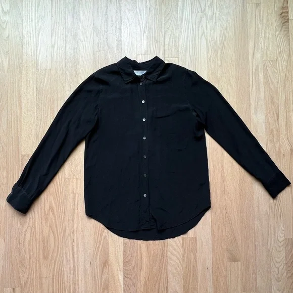 Everlane Black Button-Up 100% Silk Shirt - Size 2 - Picture 5 of 8